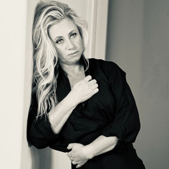 Meet your Posher, Shawna - Picture 4 of 7